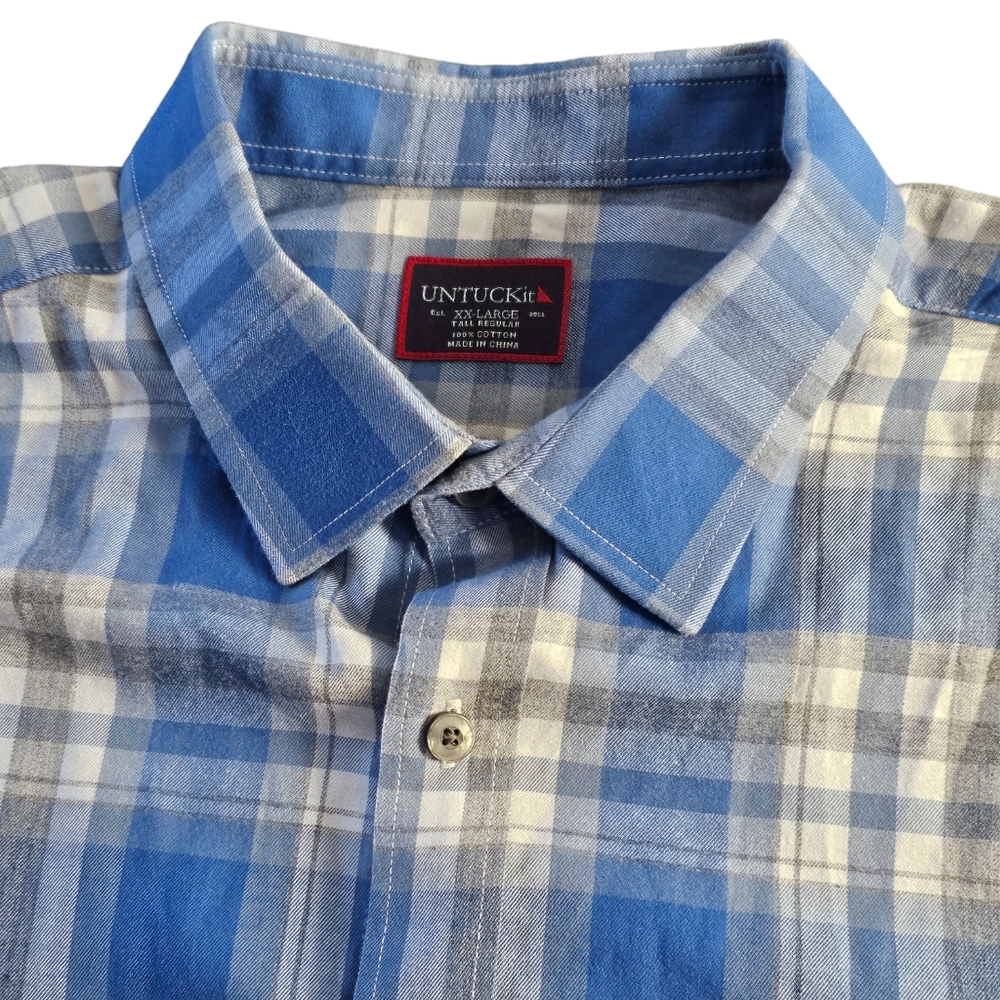 UNTUCKit Blue and White Plaid Casual Button-Down Shirt